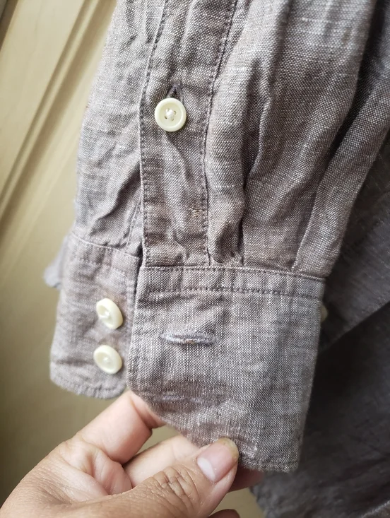 Tommy Bahamas 100% Linen Casual Button-Up Shirt in Taupe - Picture 6 of 8